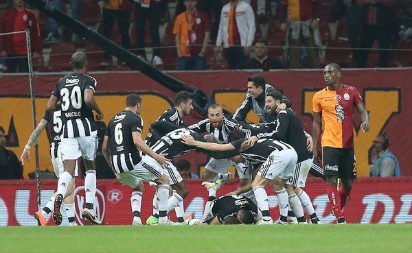 'Galatasaray - Beşiktaş yazar yorumları