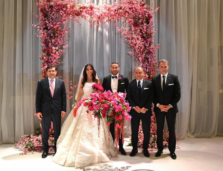 'Cenk Tosun'un düğününden özel kareler