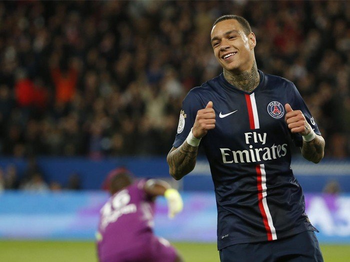 'Fenerbahçe'den sağ beke sürpriz transfer