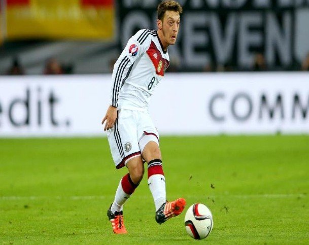 'EURO 2016'nın en pahalı 11'i