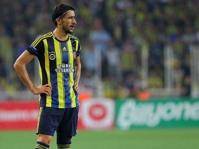 'Galatasaray'dan Mehmet Topal harekatı