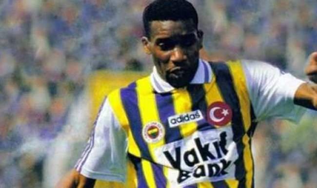 Jay-Jay Okocha - PSG - 12,40 milyon Euro