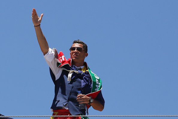 'İşte dünyanın en çok kazanan 10 futbolcusu