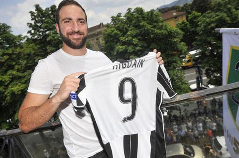 'En pahalı futbolculardan oluşan 11