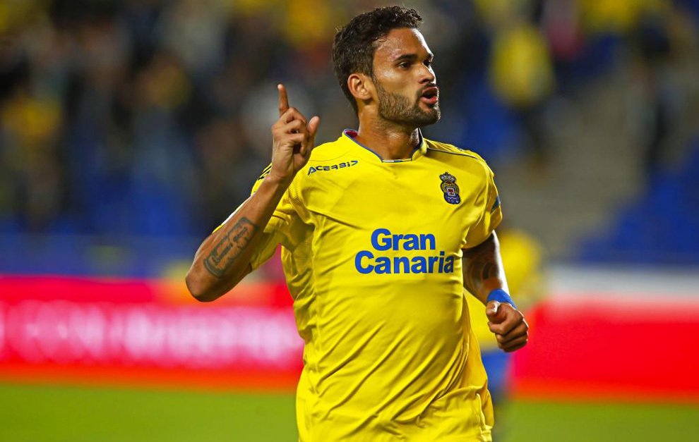 Willian Jose için servet istediler