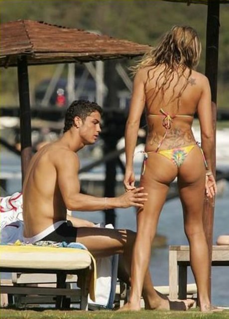 Seksi modelden Ronaldo açıklaması