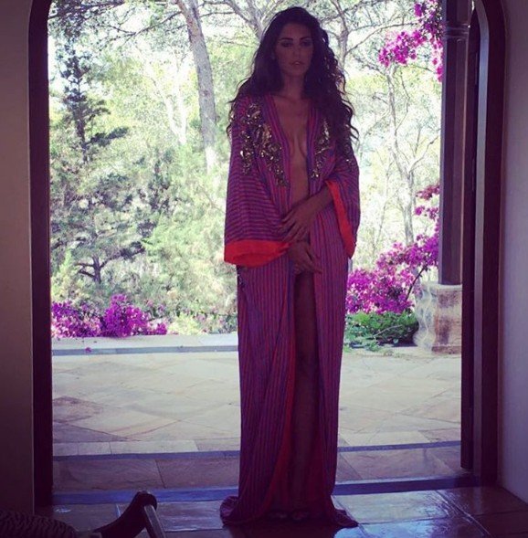 Yolanthe Cabau'nun paylaşımı olay yarattı