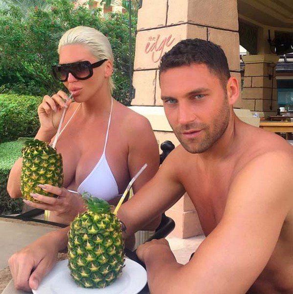 Jelena: 'Kebap yaptım, Tosic zehirlendi'