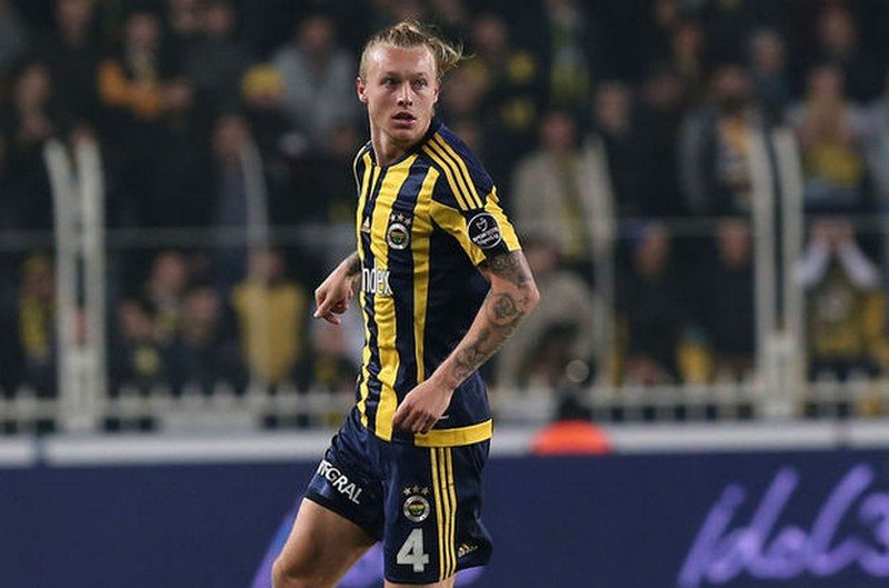 'Fenerbahçe'den Simon Kjaer kararı