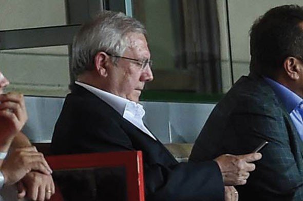 'Aziz Yıldırım sinirlendi, telefonla talimat verdi