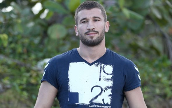 11 - Adem Kılıççı