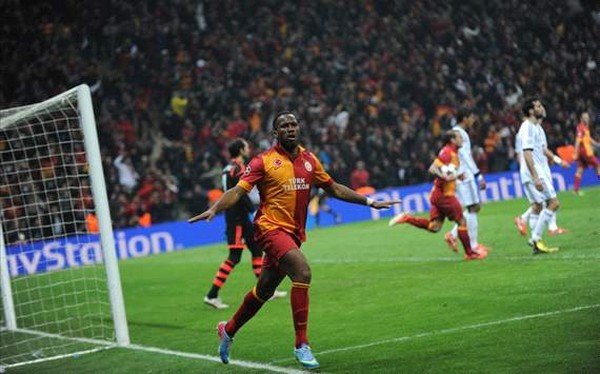 12. Didier Drogba - 44 gol