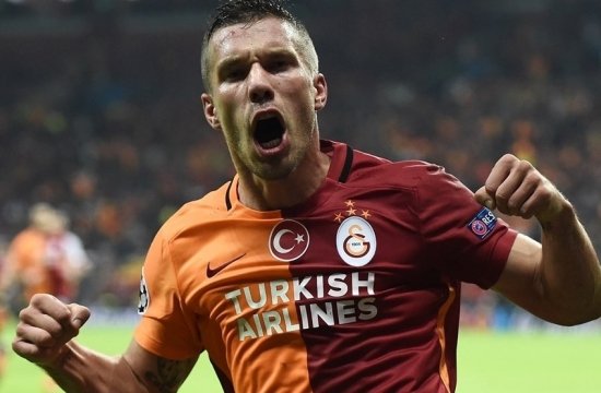 13-LUKAS PODOLSKİ - GOL: 16 - ASİST: 11 - DK: 3244 - DK/GOL=120