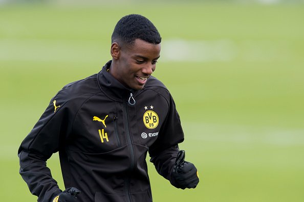 14 Alexander Isak