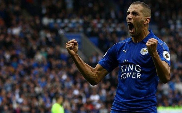 16. Islam Slimani
