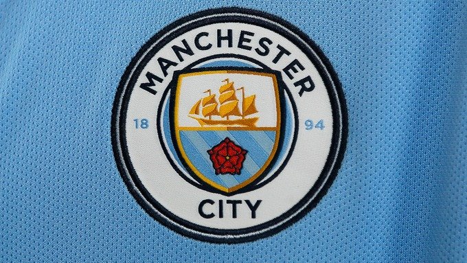 18 	Manchester City		21 Puan