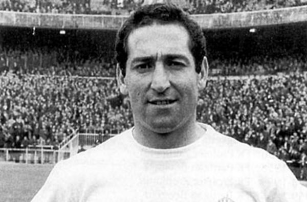 19. Paco Gento - 30 gol