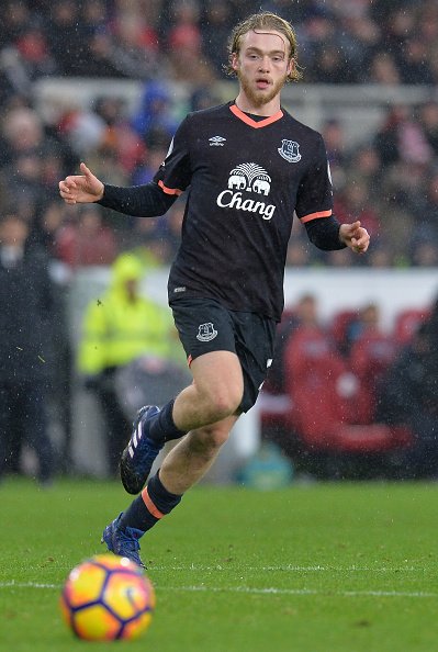 1 Tom Davies