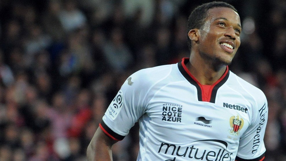 28 - Alassane Pléa - Nice - 12,00 mil. Euro
