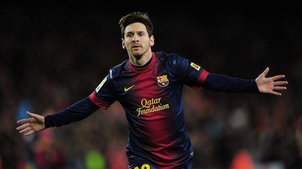 2. Lionel Messi - 93 gol