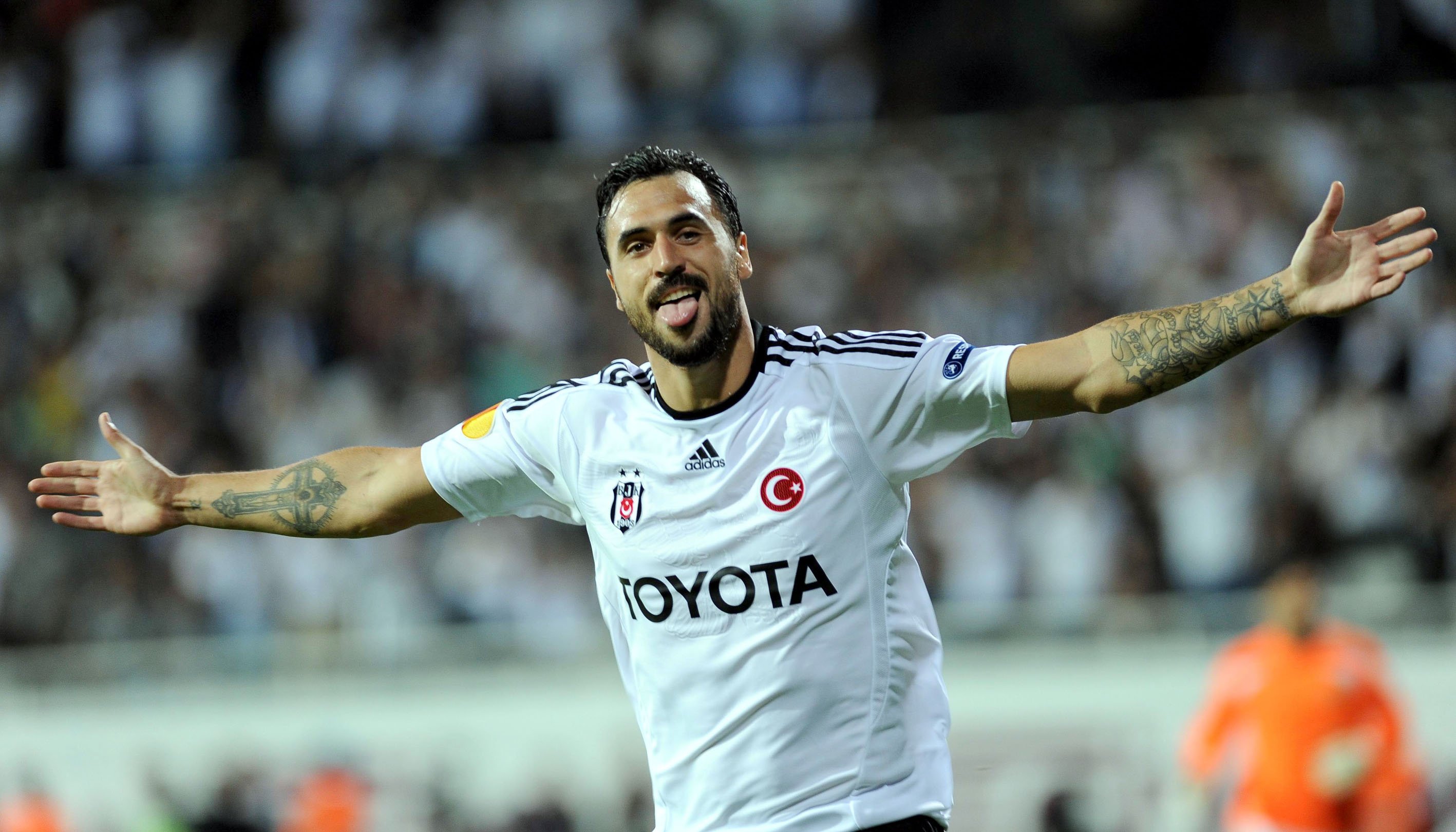 34 - Hugo Almeida - 47 gol