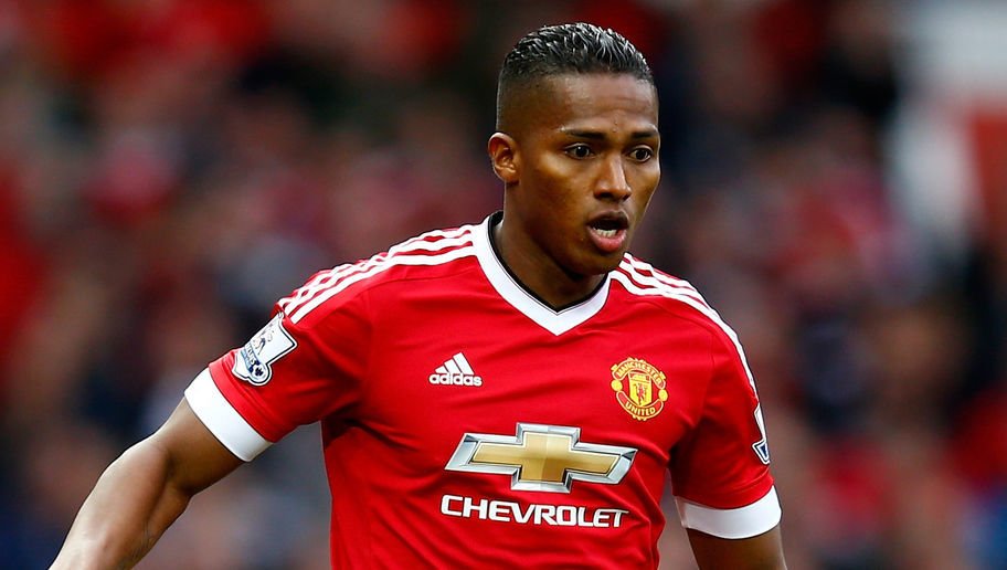 3 - Antonio Valencia (Manchester United) - 35,1 km/saat