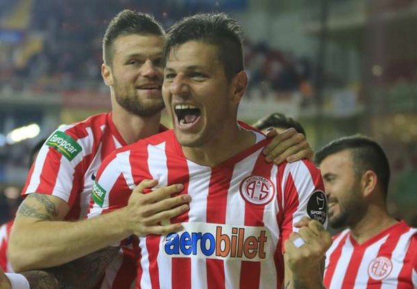 Diego Angelo 19 maç - 1.665 dakika