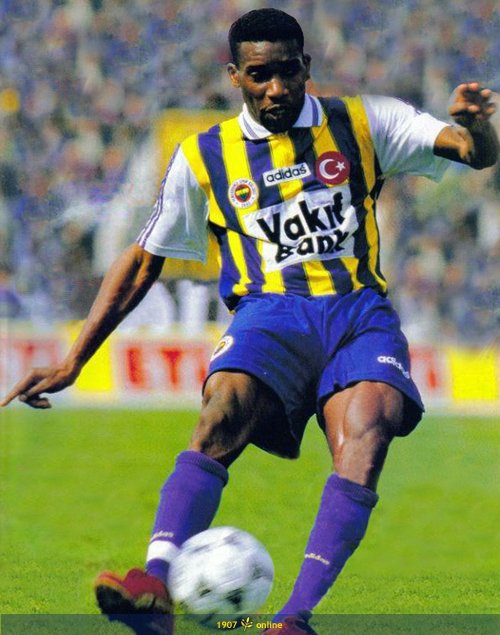 3	Jay-Jay Okocha	Paris Saint - Germain-12,40 mil. Euro