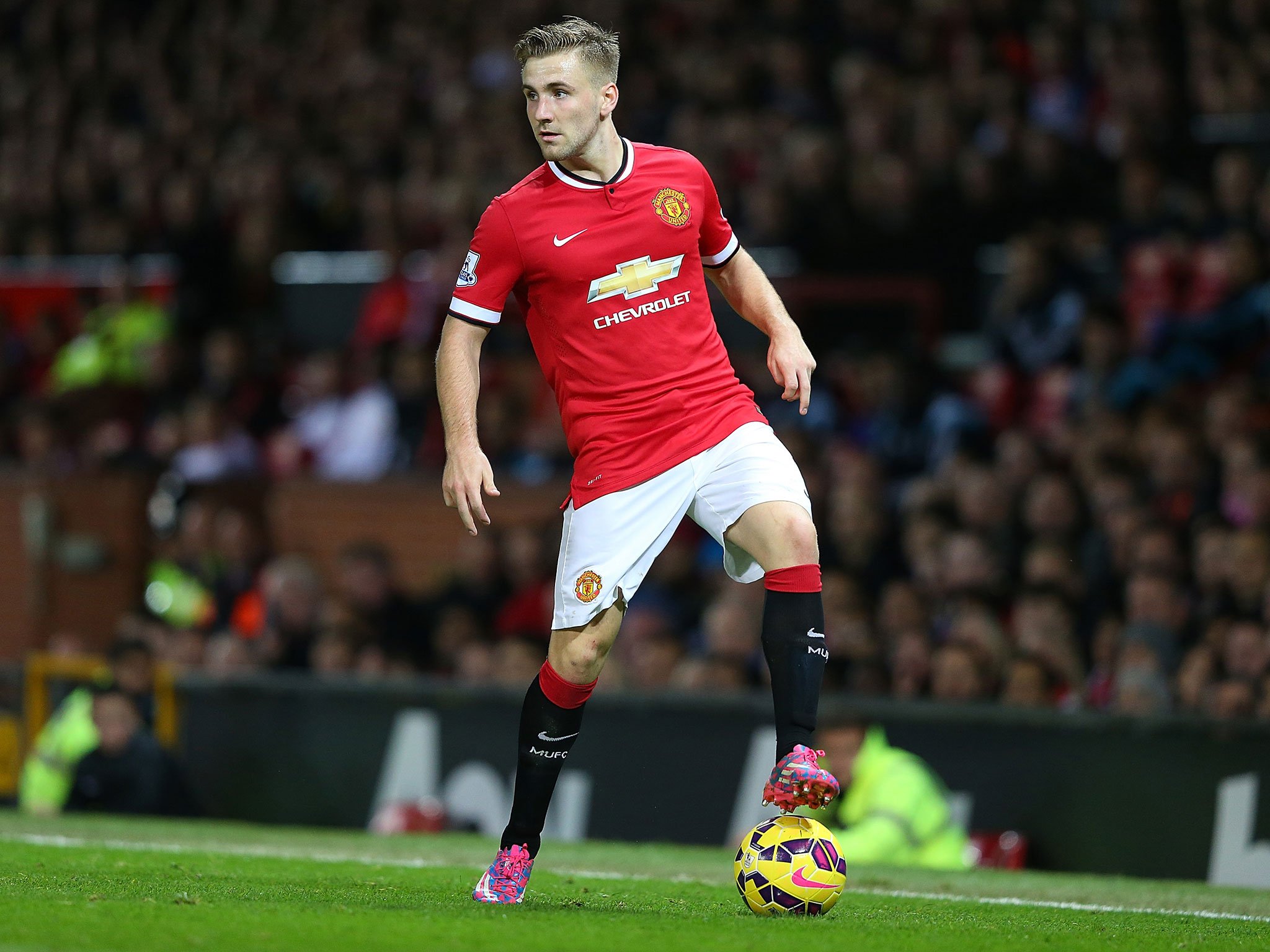 4- Luke Shaw