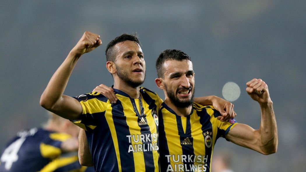 Fenerbahçeli futbolculardan galibiyet sözü
