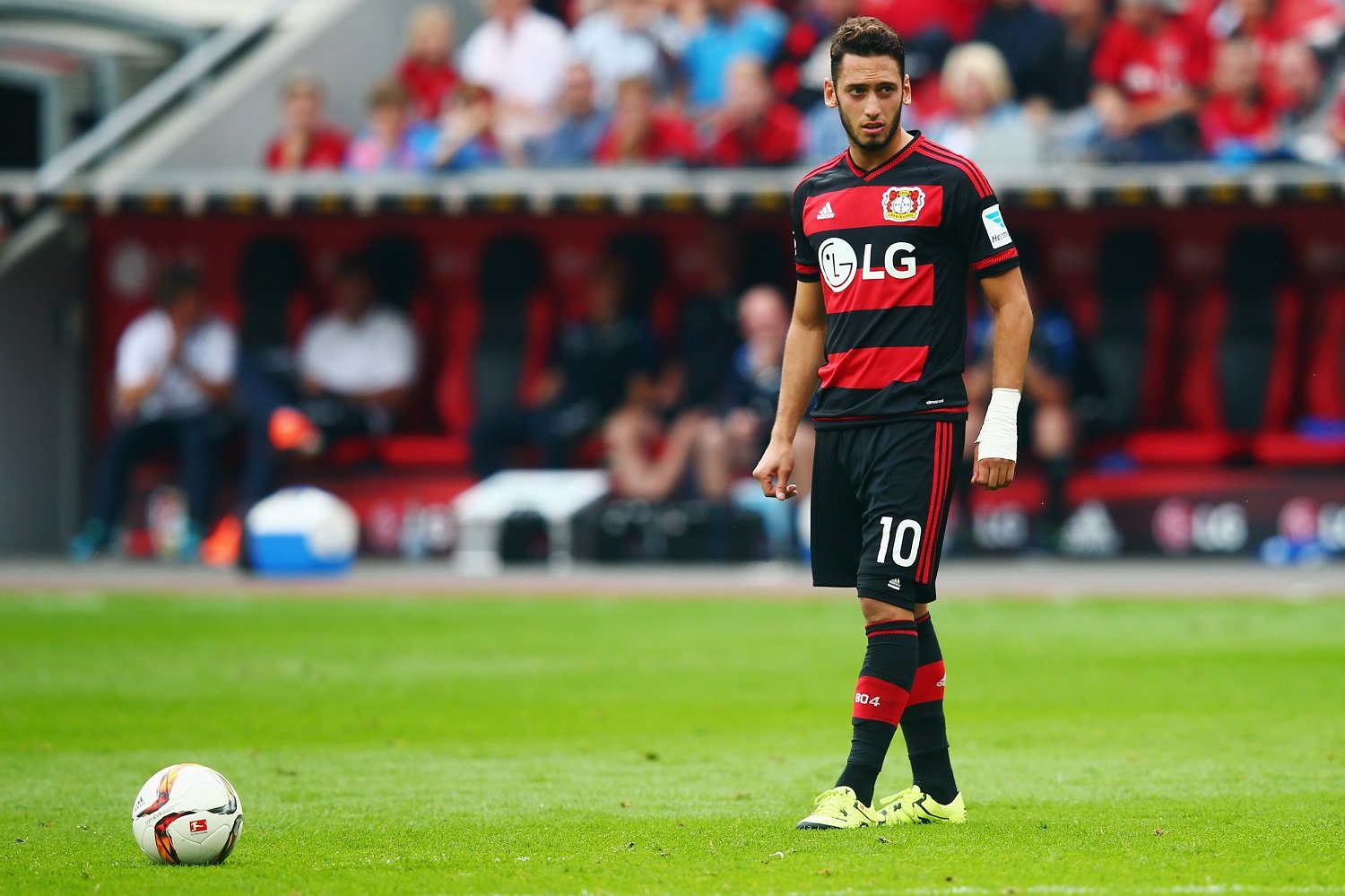 8 Hakan Calhanoglu Bayer Leverkusen 20,00 mil. Euro