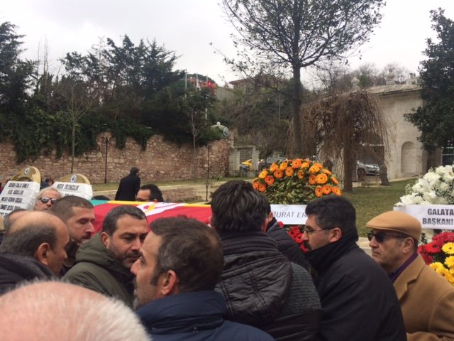 'Galatasaray camiası Necil Varuy'u son yolculuğuna uğurladı