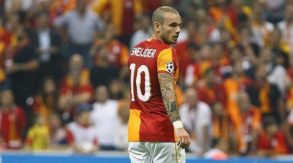 8. Wesley Sneijder - Galatasaray- 9 milyon euro