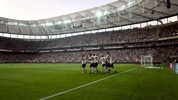 'UEFA Avrupa Ligi finali için Vodafone Arena'nın rakipleri