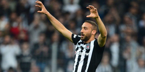 Cenk Tosun - 19 maç - 15 gol