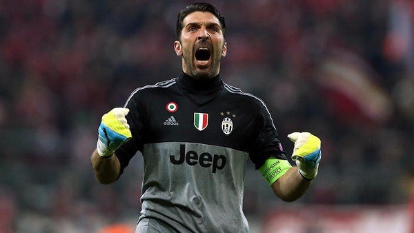 Buffon - Superman