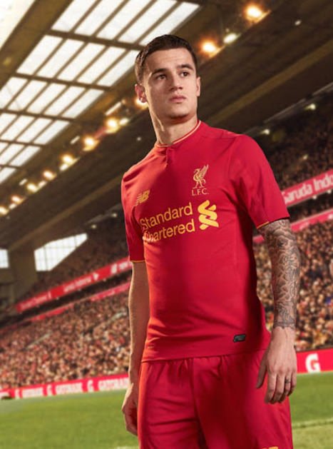  8) Liverpool (705,000)