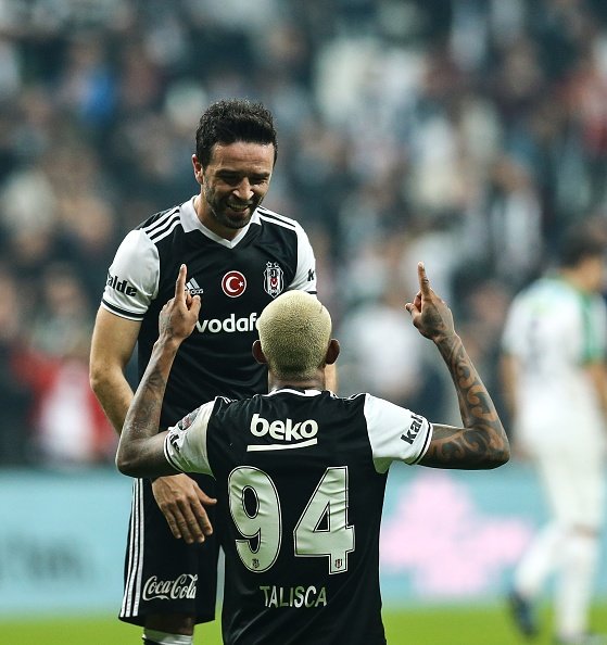Beşiktaş;