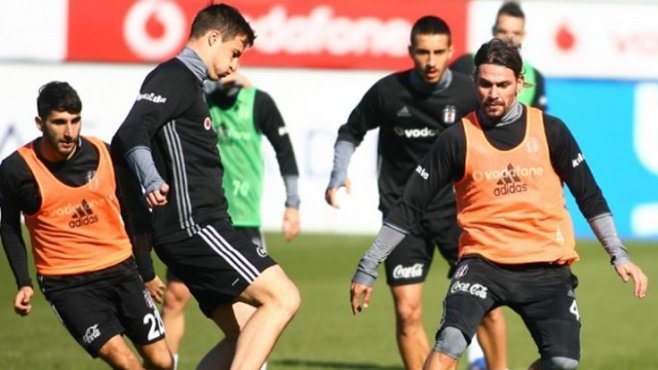 Beşiktaş’a derbi öncesi güzel haber