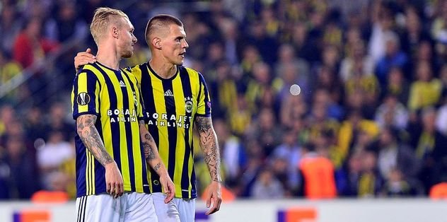 Birleşmiş Milletler gibi defans!.