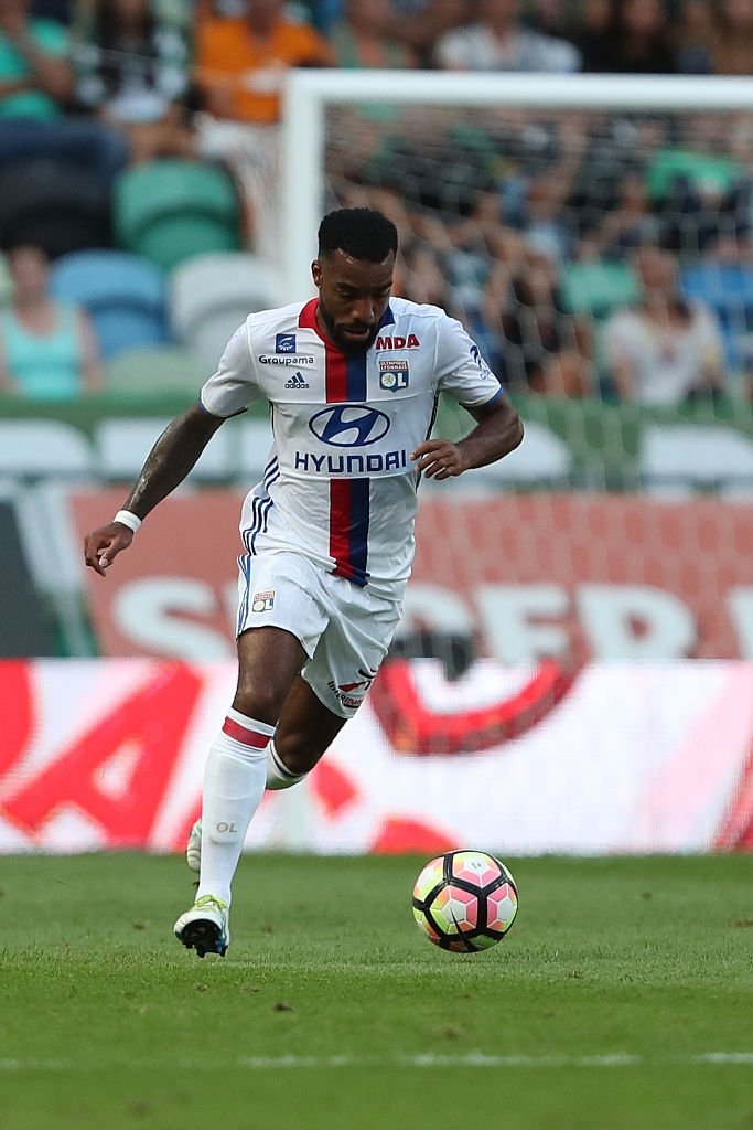 3 - Alexandre Lacazette - Olimpik Lyon - 40,00 mil. Euro