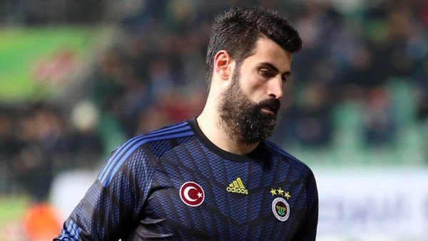 Volkan Demirel'den takım arkadaşlarını yakacak itiraflar