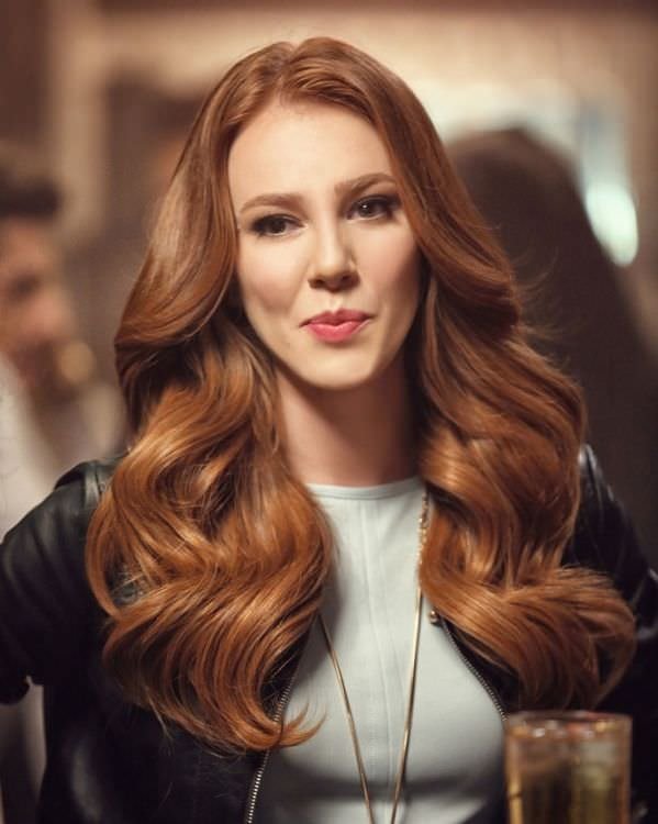 Elçin Sangu