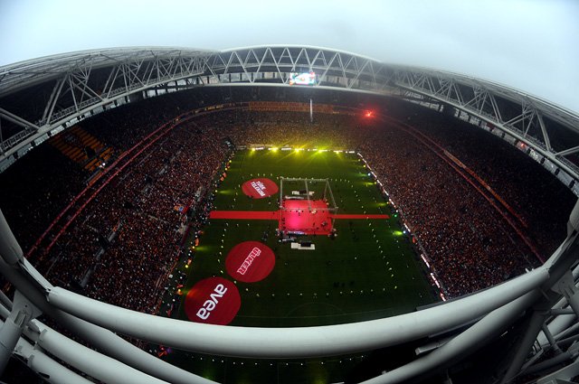 Türk Telekom Arena - 52.600