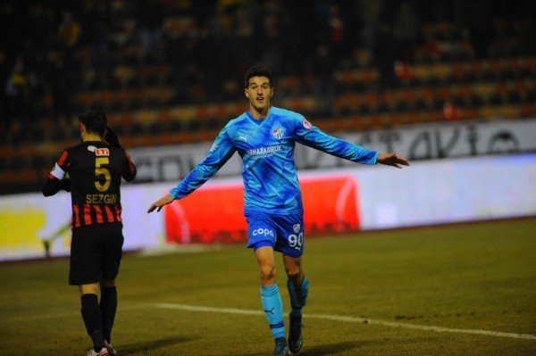 18 - Kubilay Kanatsizkus	Bursaspor