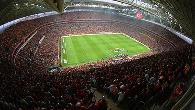 Galatasaray yönetimi derbiden büyük gelir bekliyor