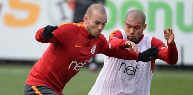 Cimbom derbi hazırlıklarını sürdürdü.