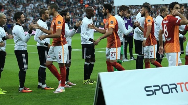 'Hem Galatasaray'da hem de Beşiktaş'ta oynayan futbolcular