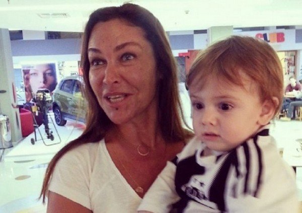 Hülya Avşar - Beşiktaş