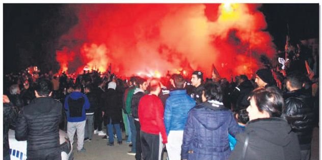 Kartal’a şampiyon gibi karşılama.
